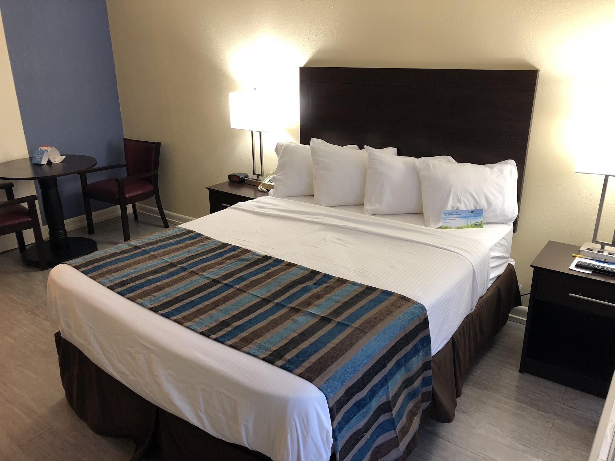 Days By Wyndham Motel 2*